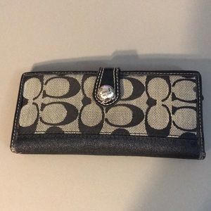 Coach wallet